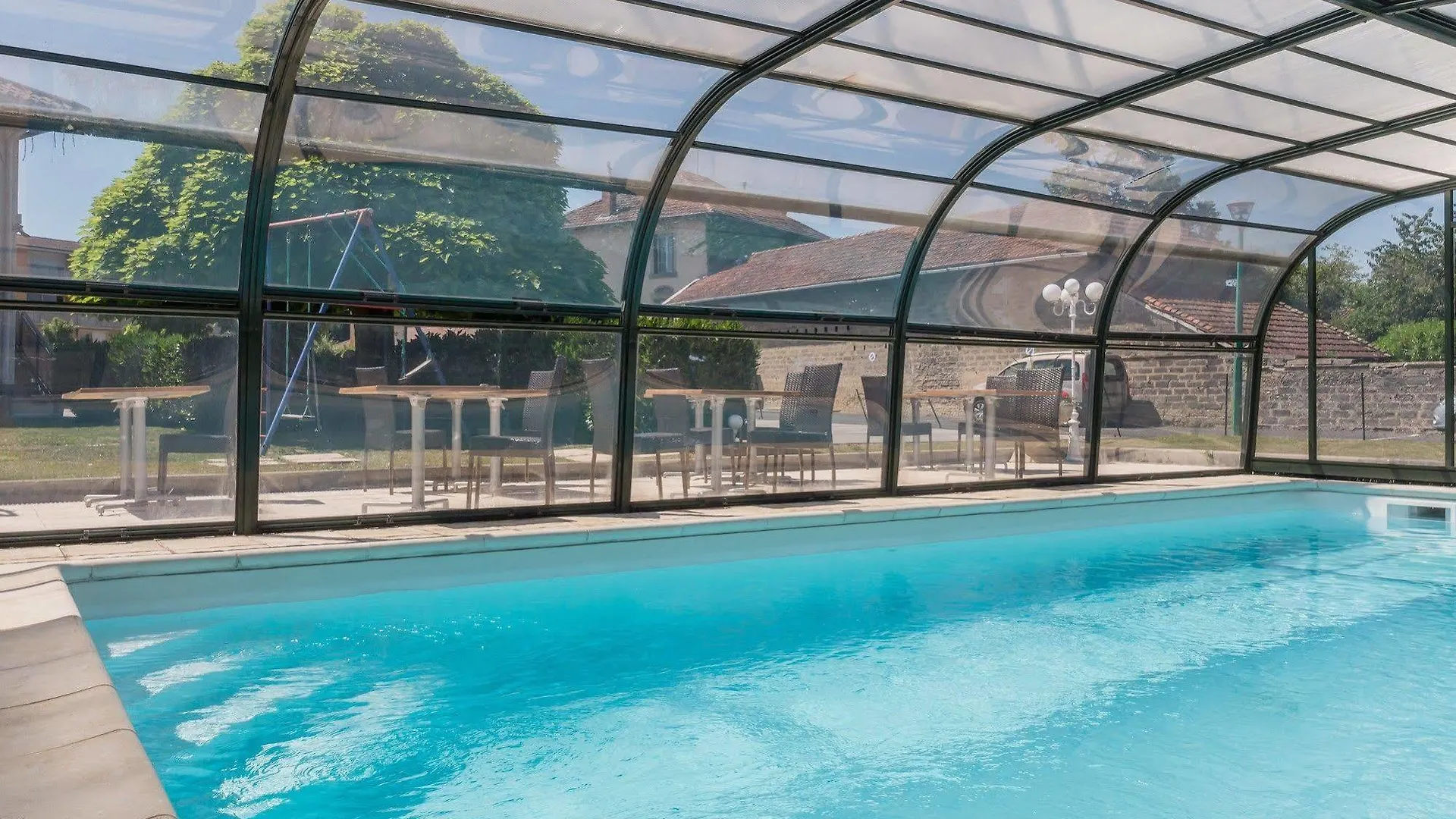 **  Hotel Restaurant Laurent Perreal Attignat Γαλλία